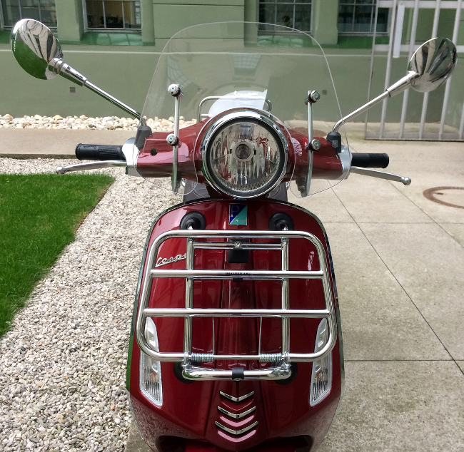 Vespa Primavera 125ie Touring