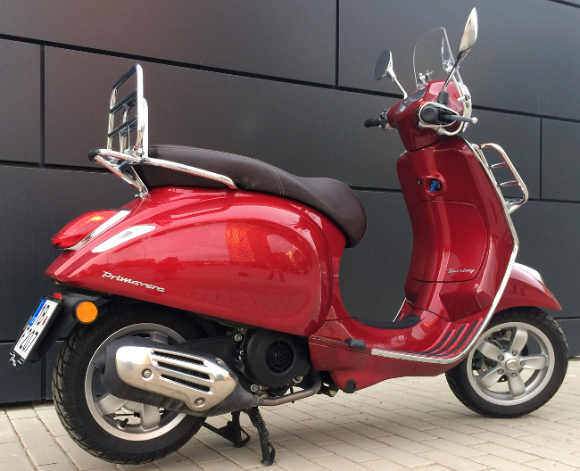 Vespa Primavera 125ie Touring