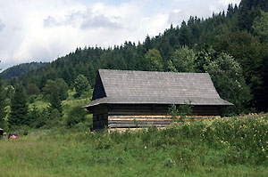 Jedno z typických roubených kysuckých stavení