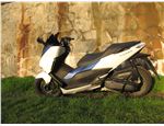 Honda_Forza_125_008