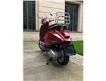 Vespa Primavera 125ie Touring 03