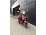 Vespa Primavera 125ie Touring 15