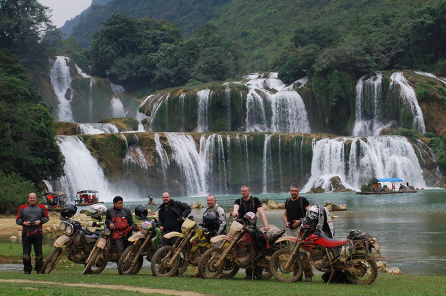 Vietnamem na motorce